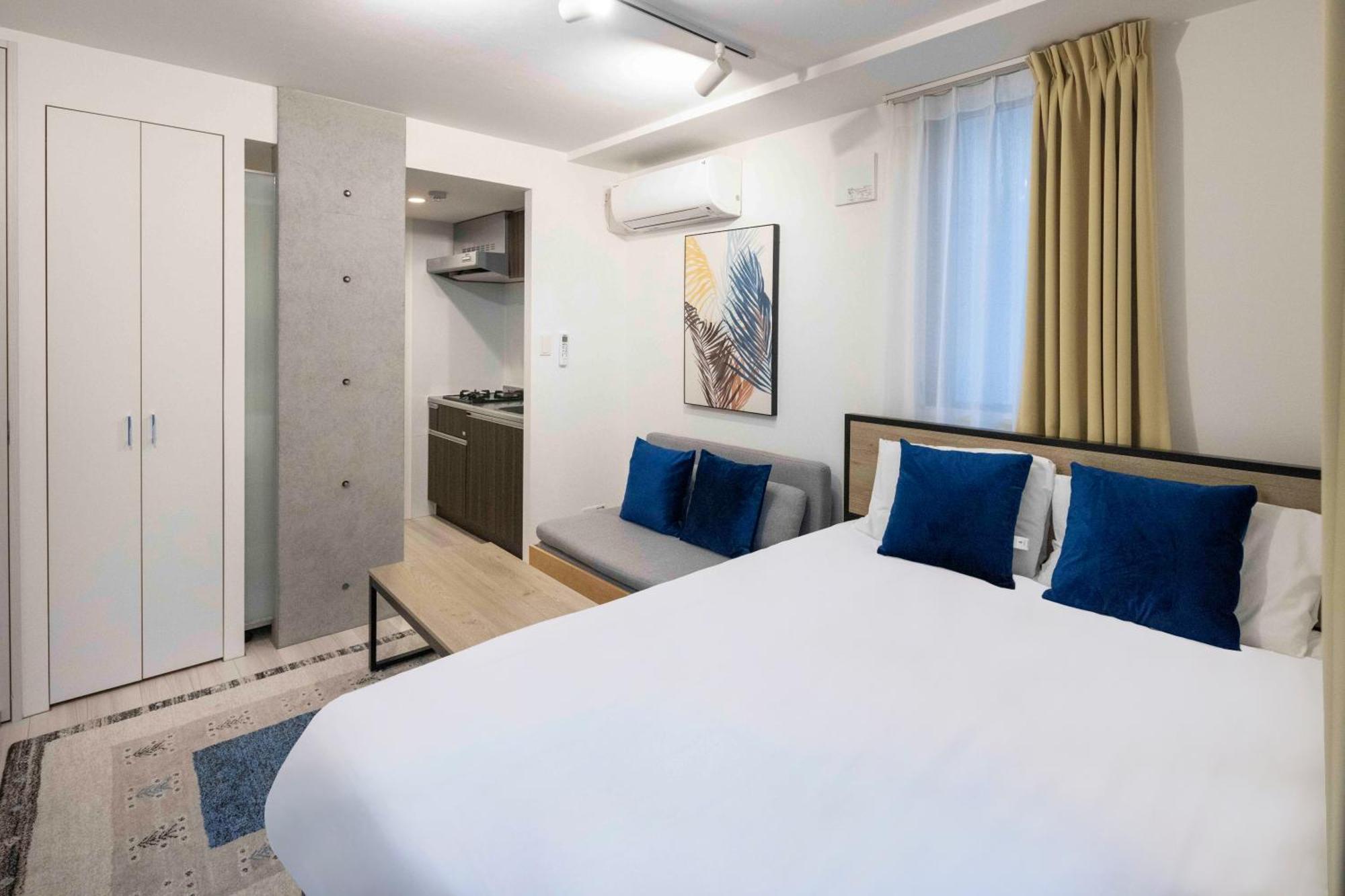 Quador Waseda Apartment